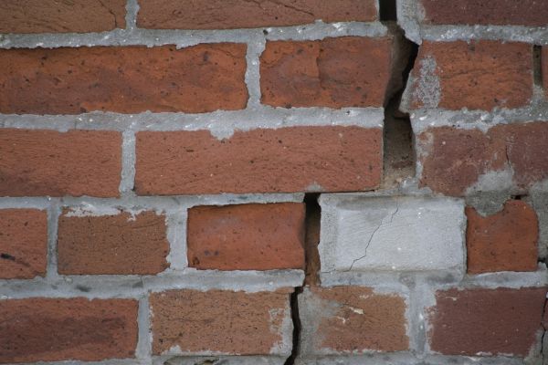 House Tuckpointing in Anoka